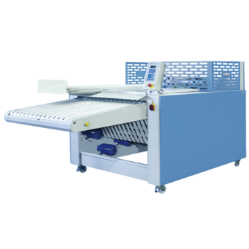 Electrolux Towel folder 1.1  Featuring 1,2 or 3 lengths folds combined with 1 cross fold and stacking to process any kind of towel
