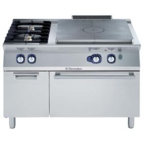 Electrolux 371010 Commercial Gas Range. 700XP.  on Gas Oven with 2 Burners and Cupboard. Model number: E7STGL3010