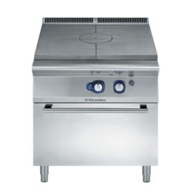 Electrolux 391019 Commercial Gas Range with Solid Top. 900XP. With Gas Oven. Model number: E9STGH10G0