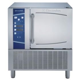 Electrolux 726117 air-o-chill Blast Chiller-Freezer. Holds 6 1/1GN trays. 30KG. Tower installation. Model number: AOFPS061CT