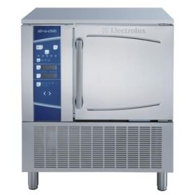 Electrolux 726346 Air-o-Chill Blast Chiller/Freezer. Holds 6 1/1GN trays. Capacity: 30KG. Model number: AOFPS061C