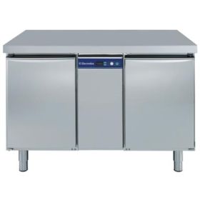 Electrolux 726556 Refrigerated Counter. Capacity: 290 litres. 2 Doors. Requires Remote Condenser. Model number: RCDR2M20R