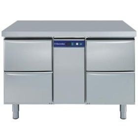 Electrolux 726558 Refrigerated Counter. Capacity: 290 litres. 4 Drawers. Requires remote condenser. Model number: RCDR2M04R