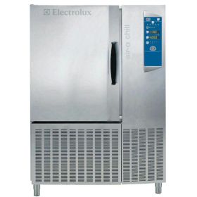 Electrolux 726751 Air-o-Chill Blast Chiller/Freezer. Holds 10 2/1GN trays. Capacity: 70KG. Model number: AOFP102CR 