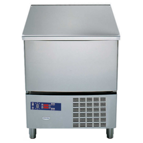 Electrolux Blast Chiller-freezer 19,5 kg - 15 kg, 6x 1/1-40GN, R404A, Marine, 60Hz PNC 727623