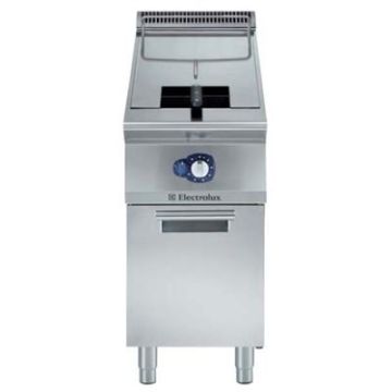 Electrolux 391077 900XP Single Tank/Well Gas Fryer 15 litre. Model number: E9FRGD1GF0