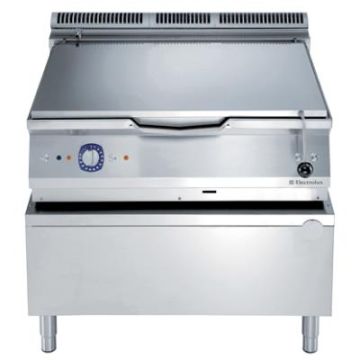 Electrolux 391139 900XP Gas Bratt Pan 100 litre with mild steel bottom auto tilting. Model number: E9BRGJMPFM