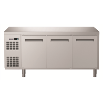 Electrolux ecostore HP Refrigerated Counter - 3 Door (R290) with top PNC 710412