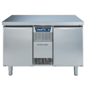 Electrolux 726583 Refrigerated Counter with SMART system. Capacity: 290 litres. 2 Doors. Model number: RCER2M2