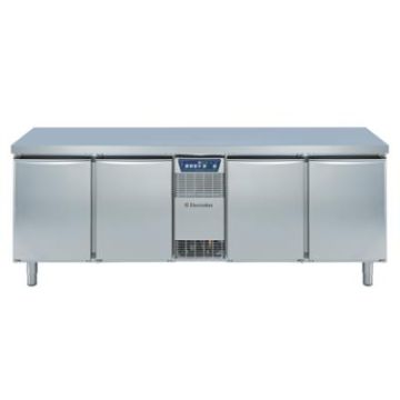 Electrolux 726585 Refrigerated Counter with SMART system. Capacity: 590 litres. 4 Doors. Model number: RCER4M4