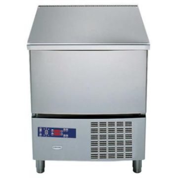 Electrolux 726620 Blast Chillers CW Blast Chiller Crosswise - 15 kg. Model number: RBC061